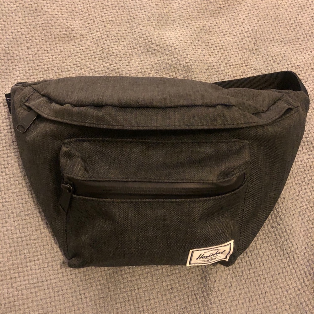 Herschel Seventeen Hip Pack